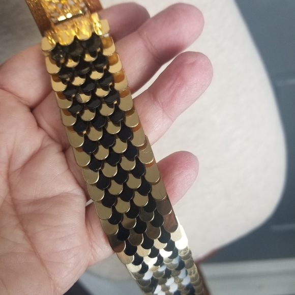Vintage unique goldtone scales stretch belt - Picture 4 of 8